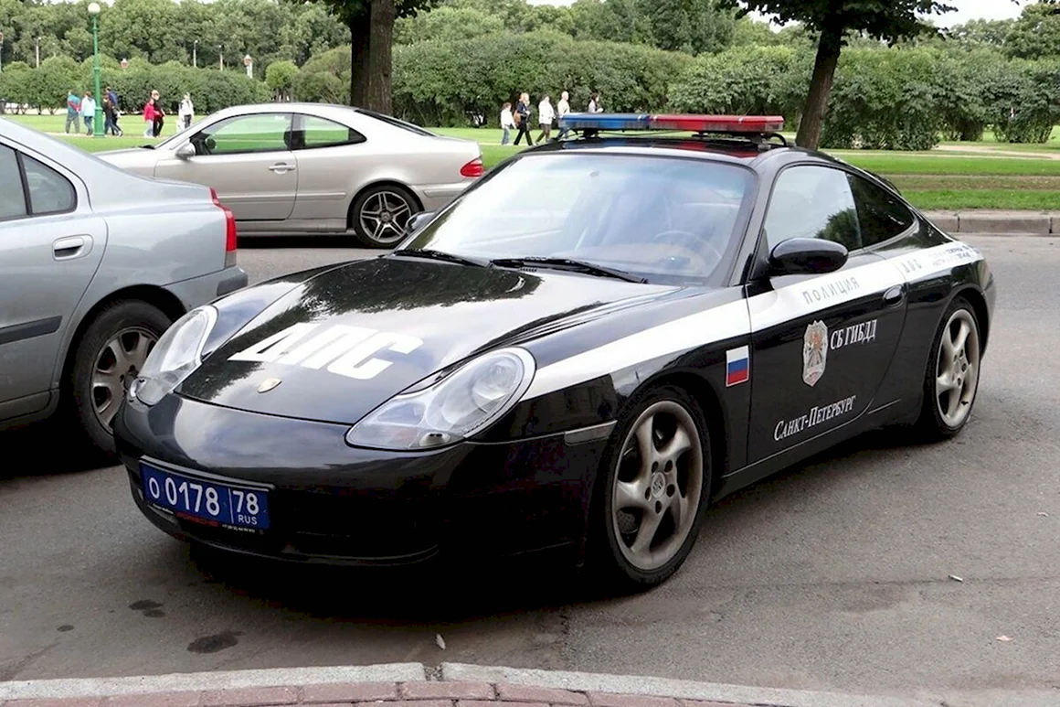 Порше 911 полиция