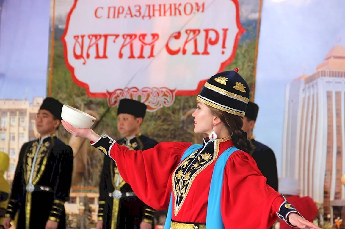 Праздник Цаган сар в Калмыкии