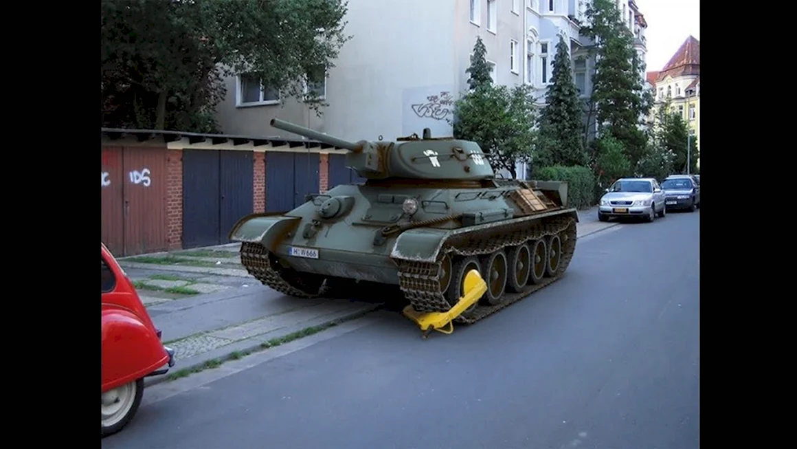 Прикольный танк