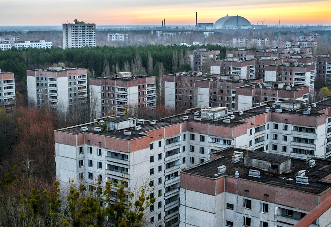 Припять девятиэтажки свечки