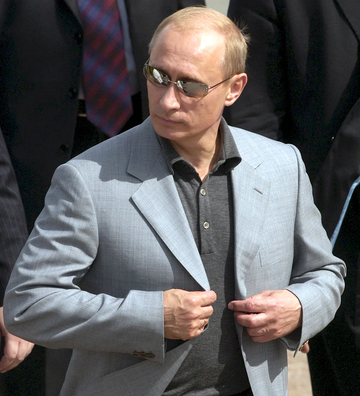 Путин Владимир Владимирович в костюме