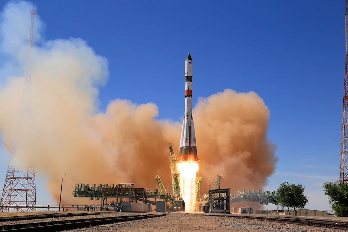 Ракета Восток на космодроме Байконур