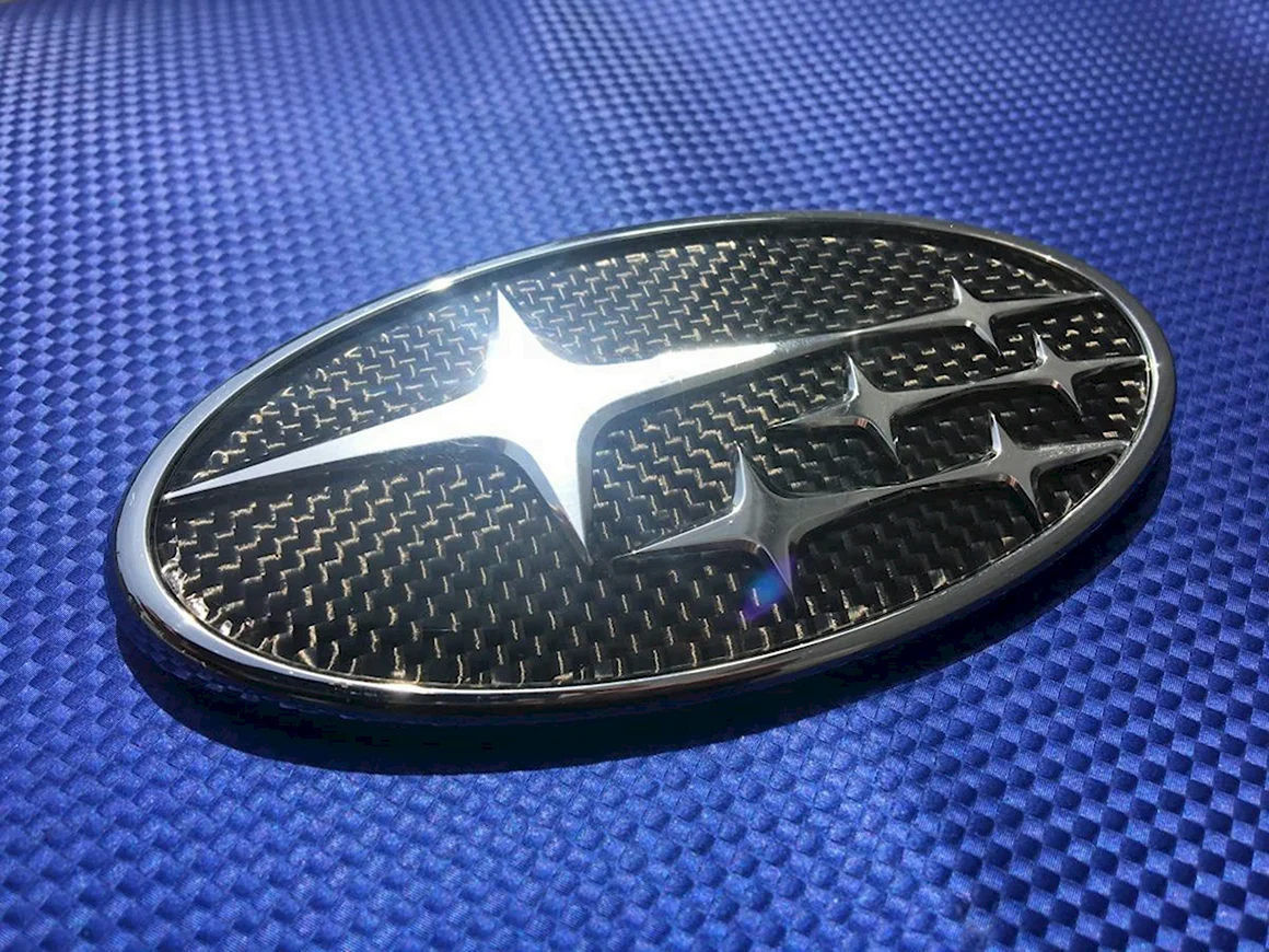 Решетка карбон Subaru GH