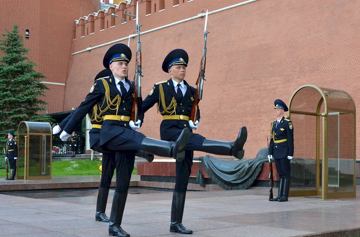 Рота почётного караула в Москве