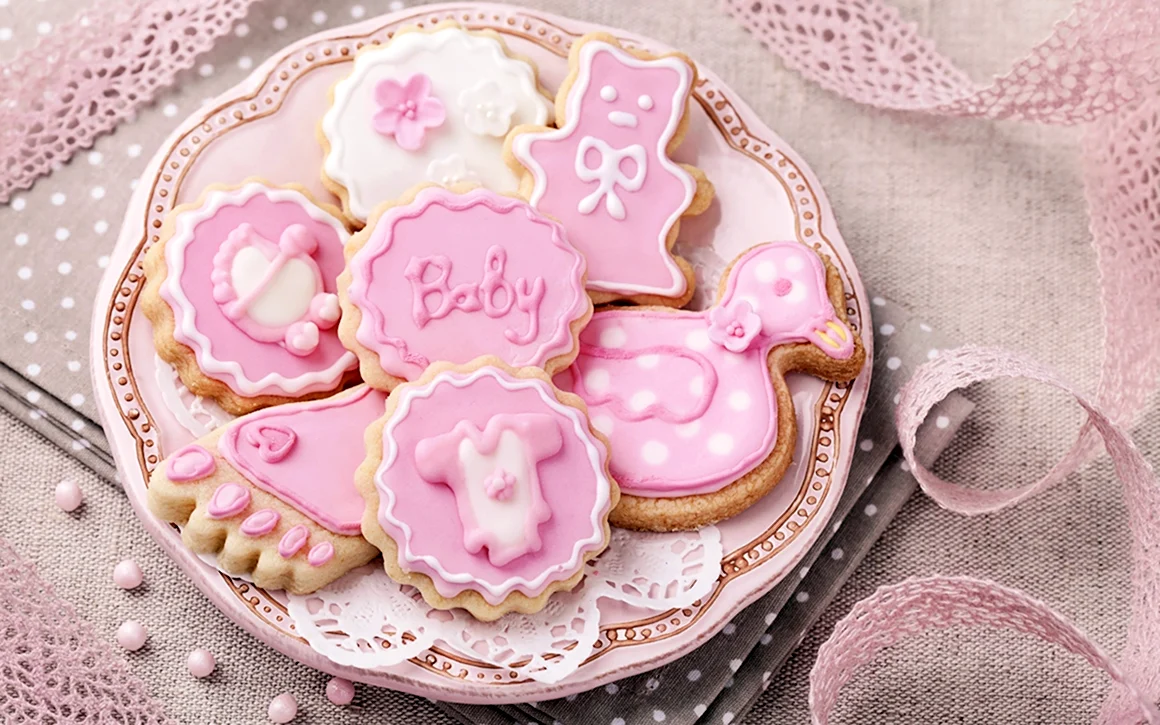 Розовые пряники