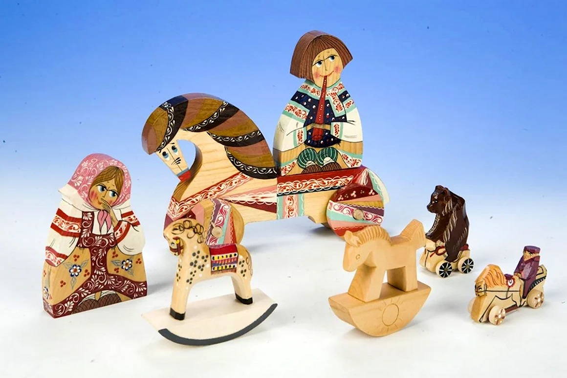 Русская деревянная игрушка