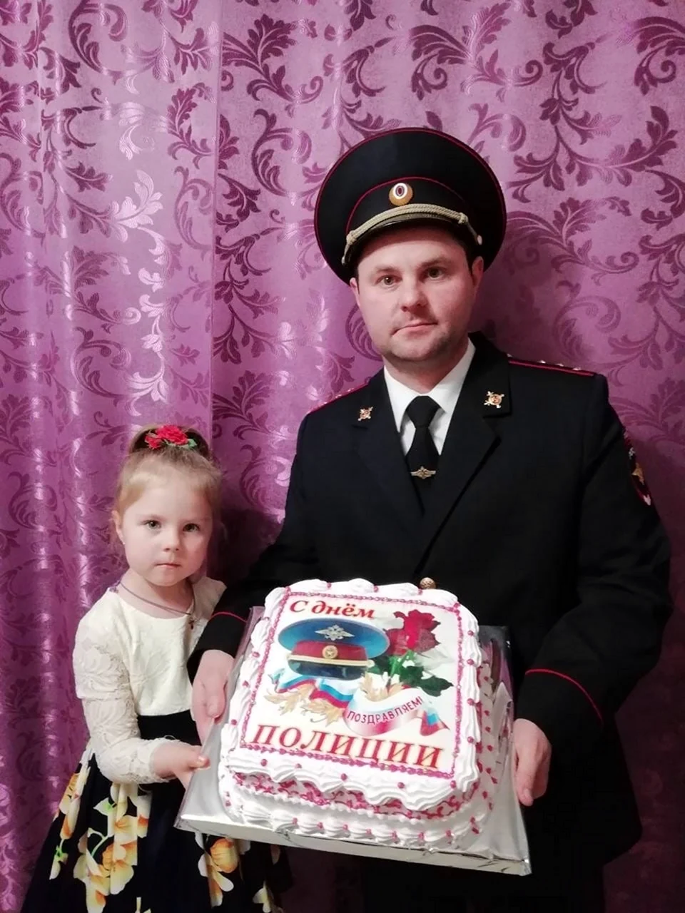 С днем полиции