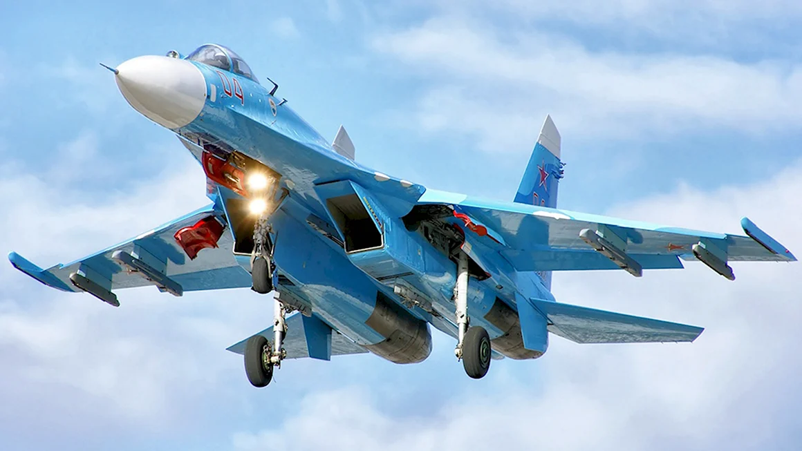Самолет Су 27