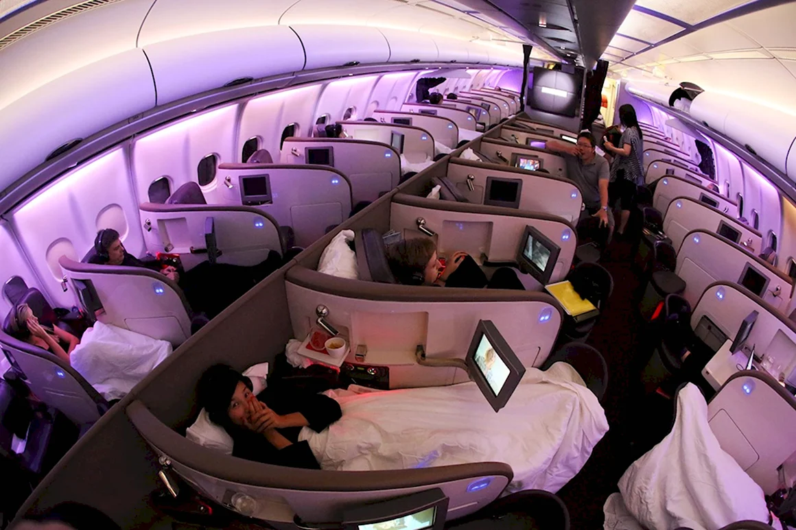 Самолет Virgin Atlantic салон
