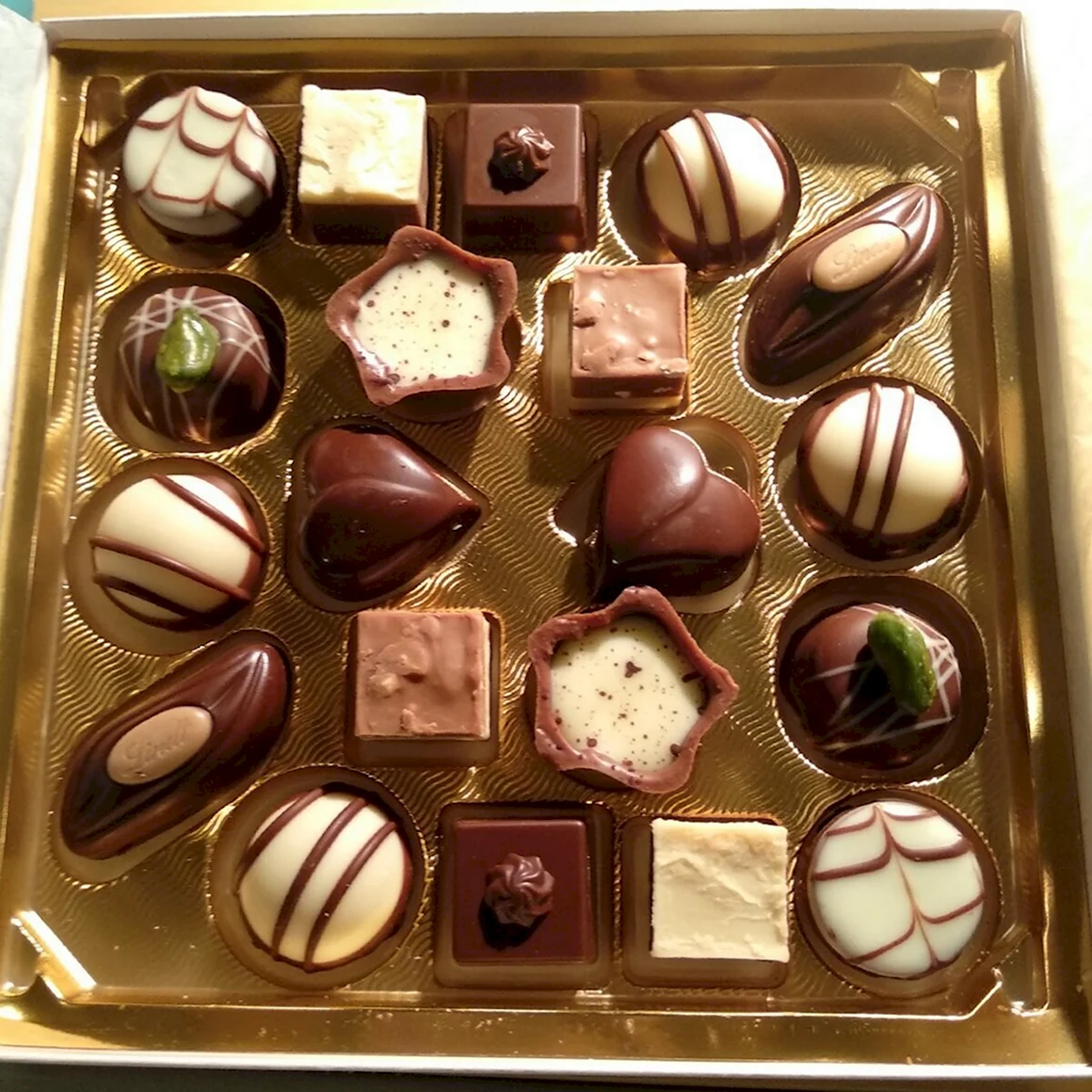 Самый дорогой шоколад в мире le chocolat Box