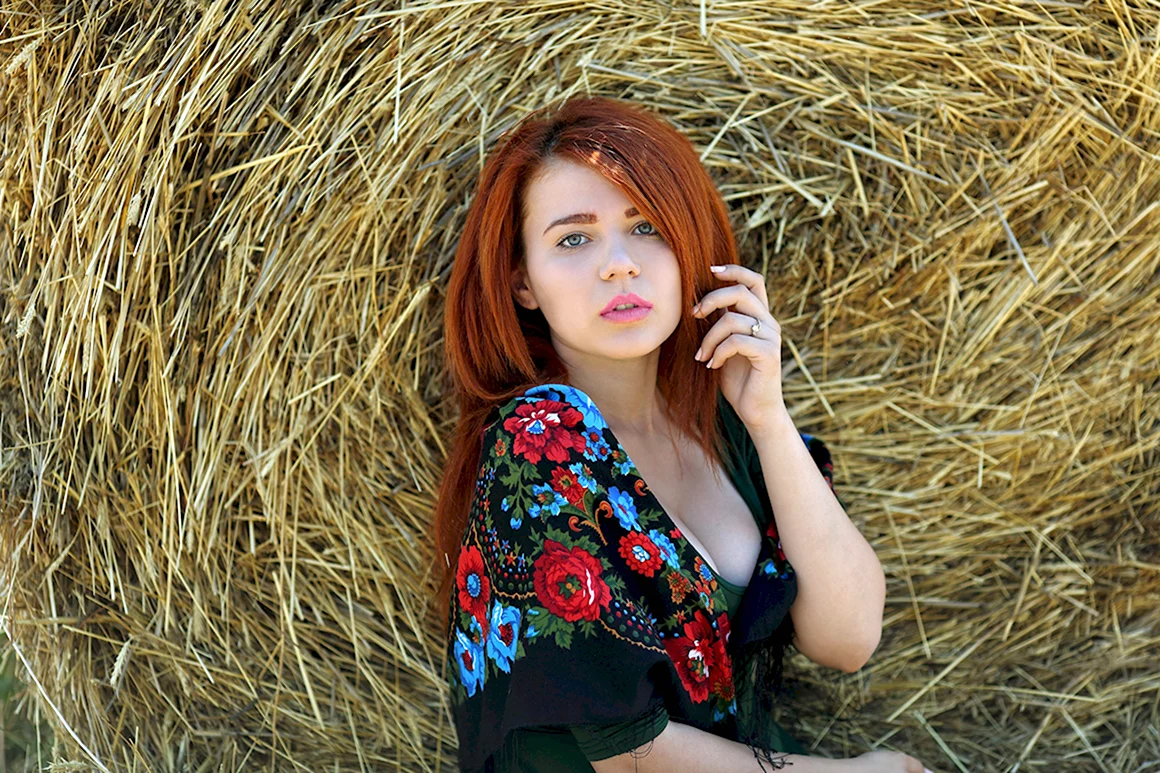 Сельские девушки