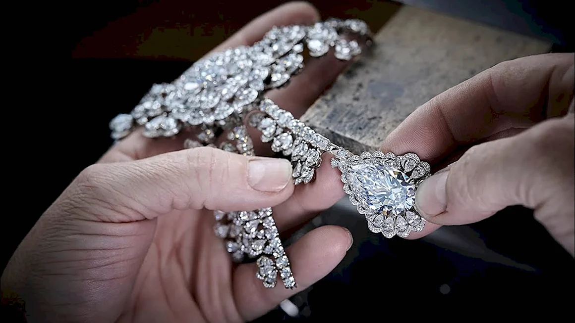Серьги Chopard Garden of Kalahari