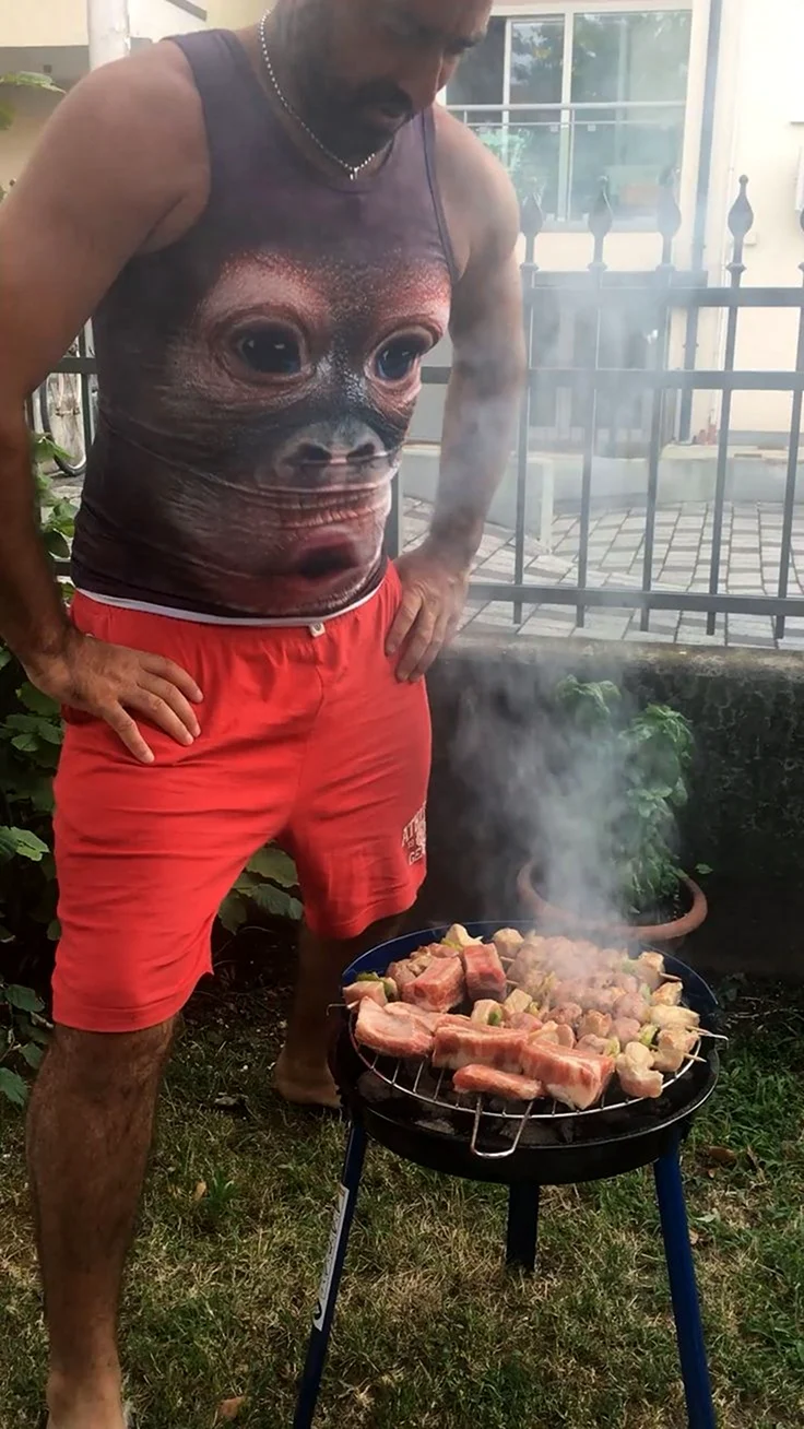 Шашлыки весело