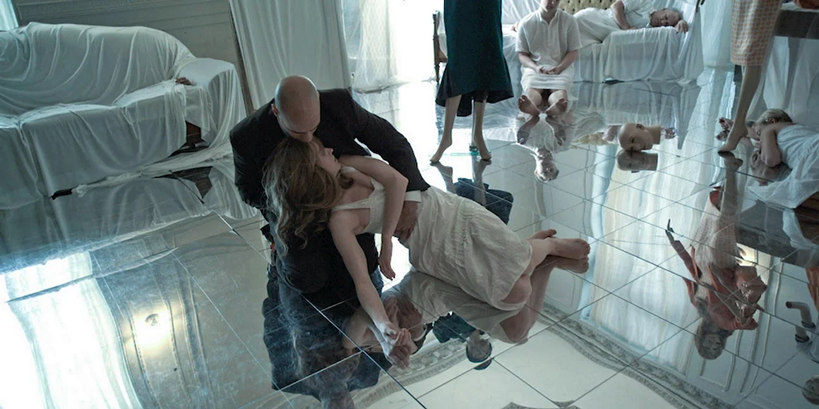 Шестеро из дурдома фильм 2009