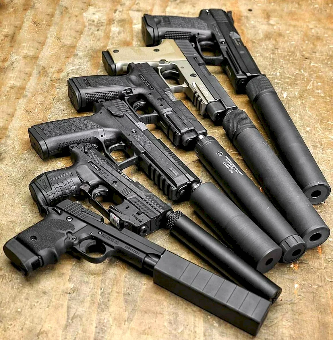Штурмовые винтовки UAR-15