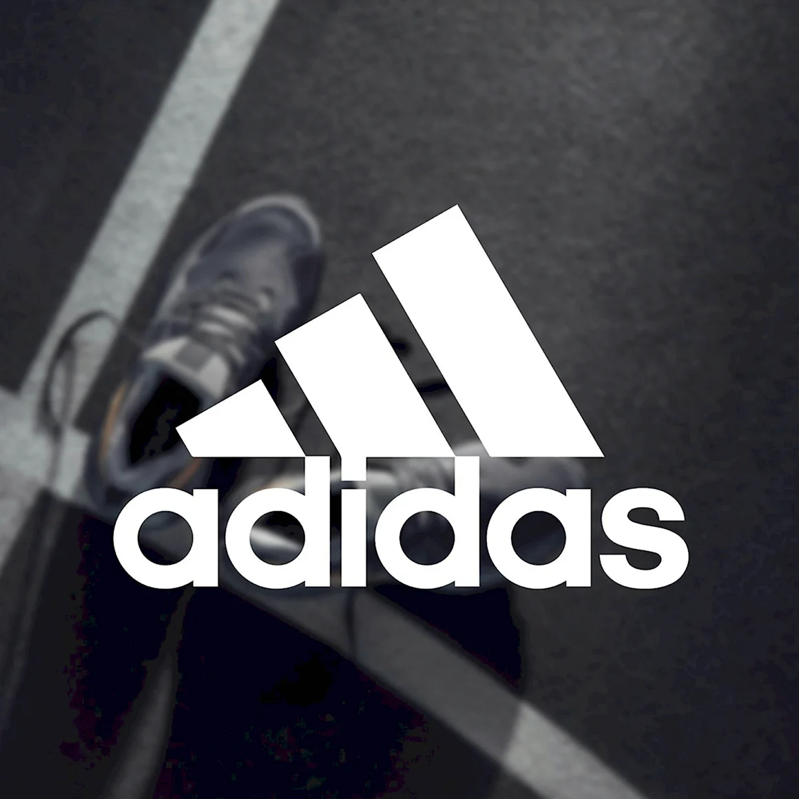 Слово adidas
