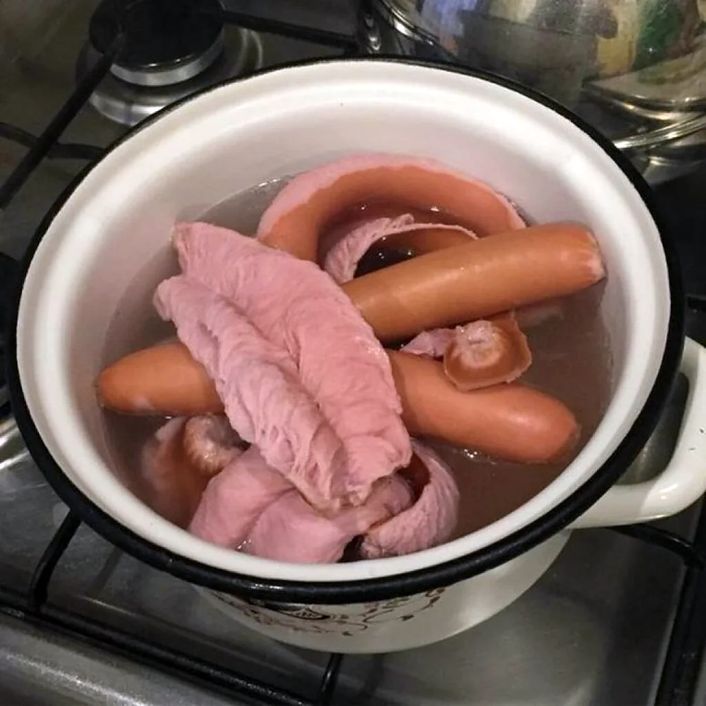 Смешная сосиска