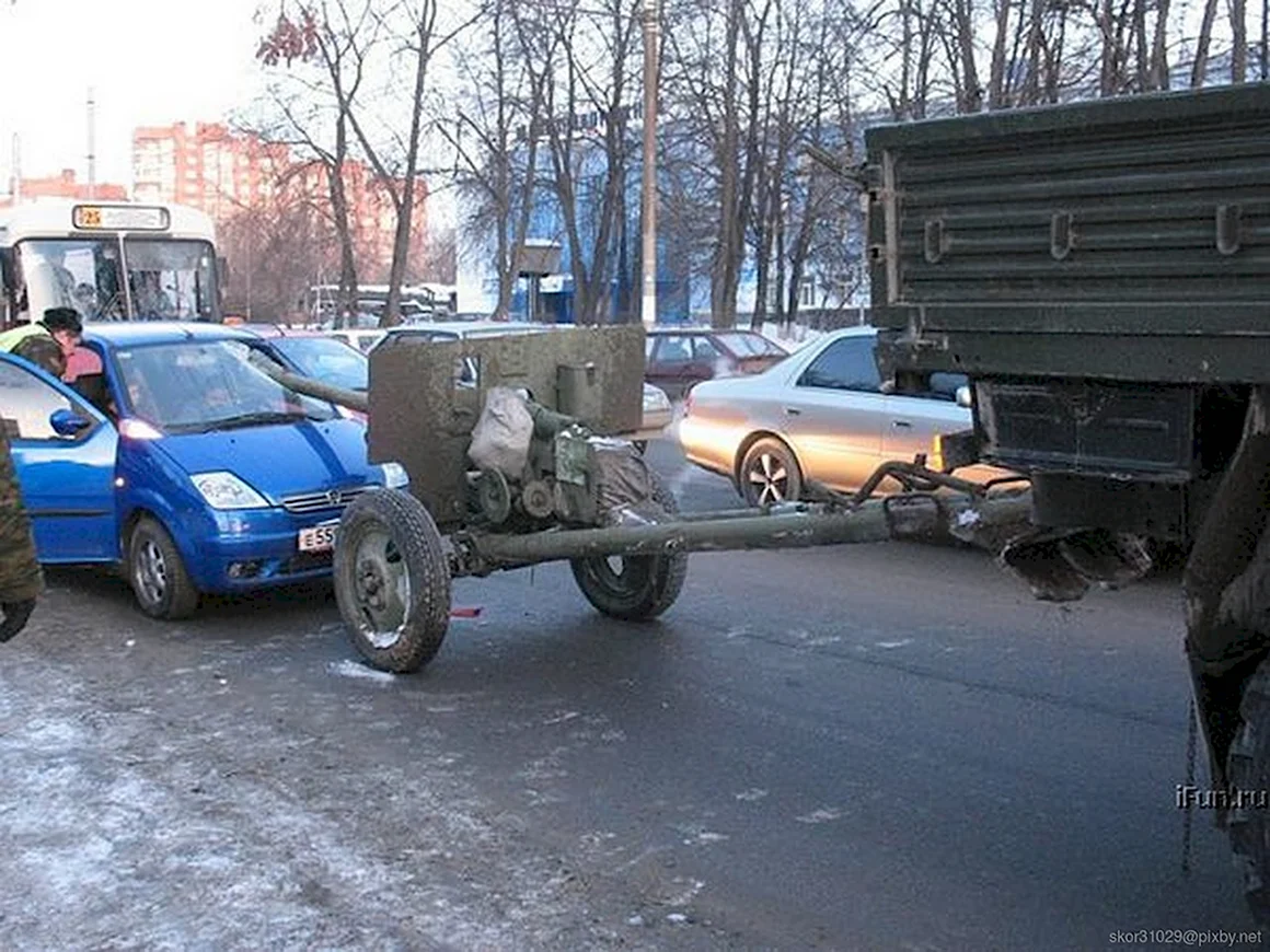 Смешные аварии на дорогах