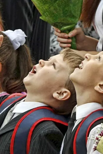 Смешные дети в школе