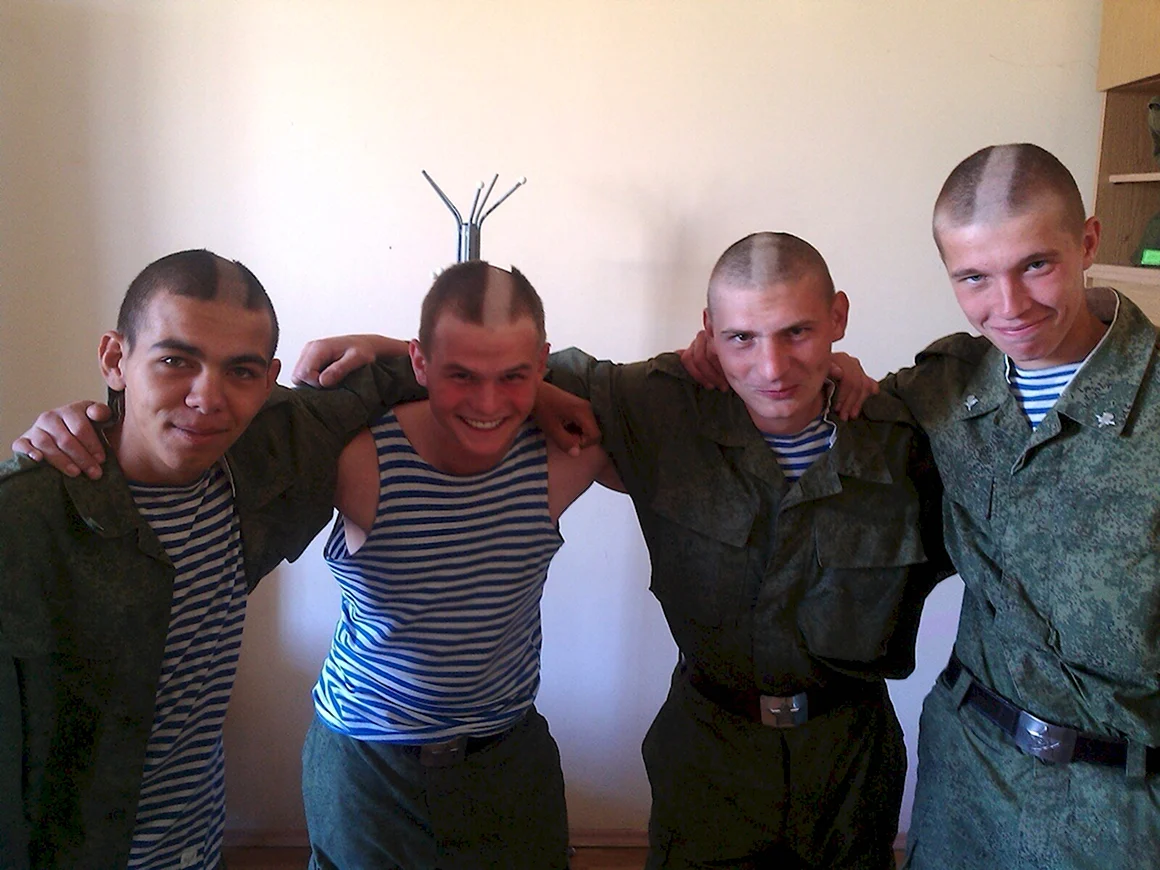 Смешные солдаты в армии