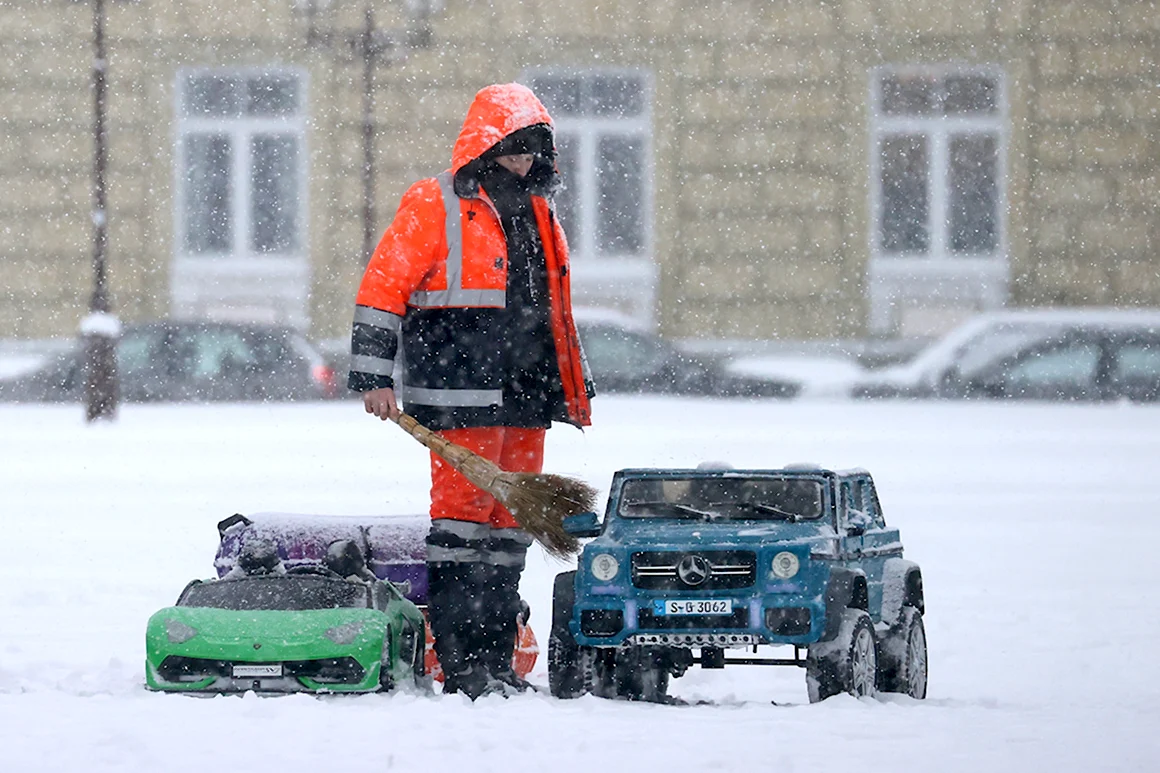 Снег в Москве