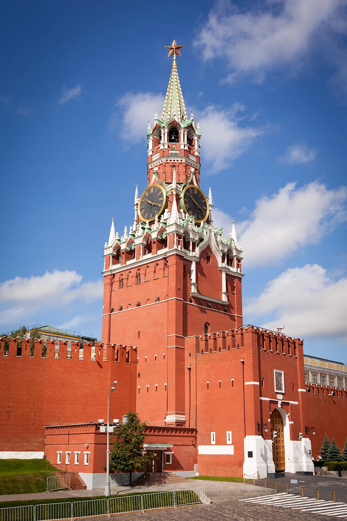 Спасская башня