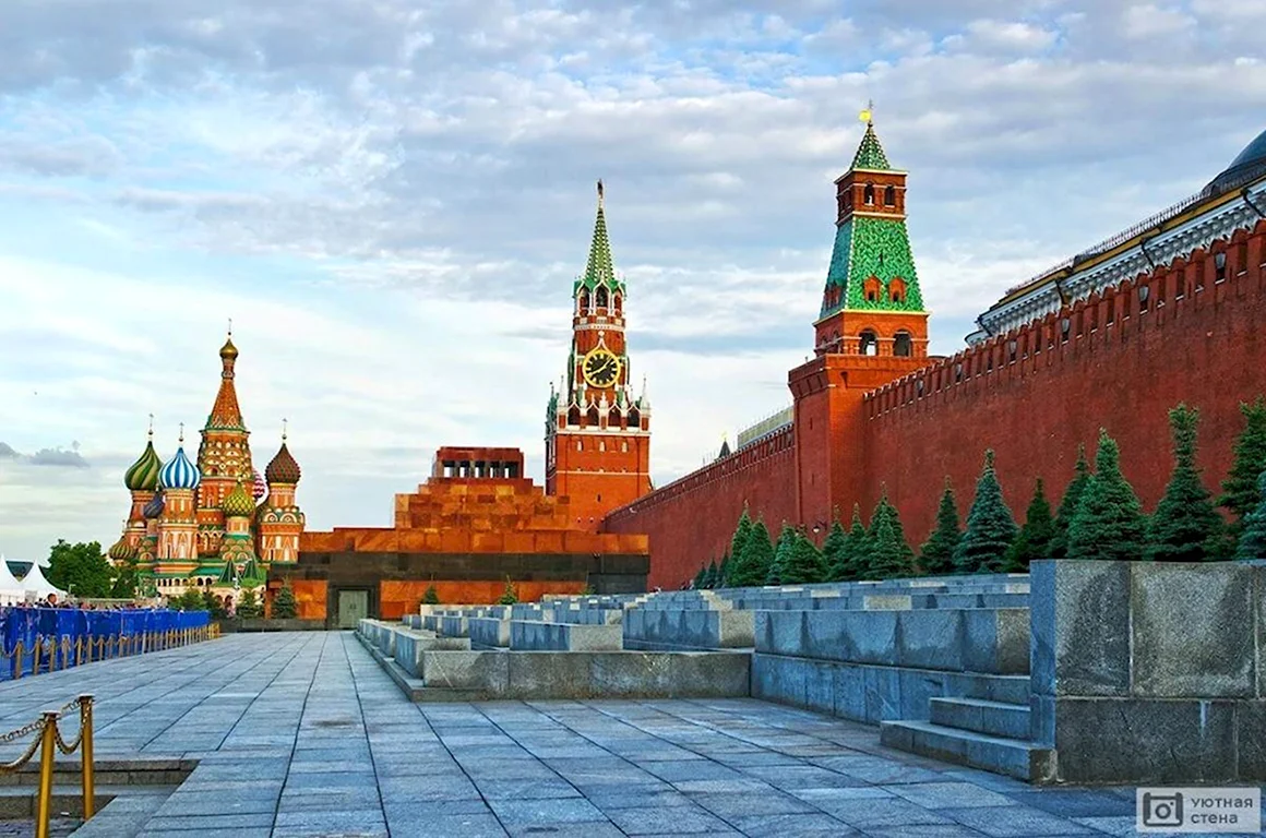 Спасская башня Московского Кремля