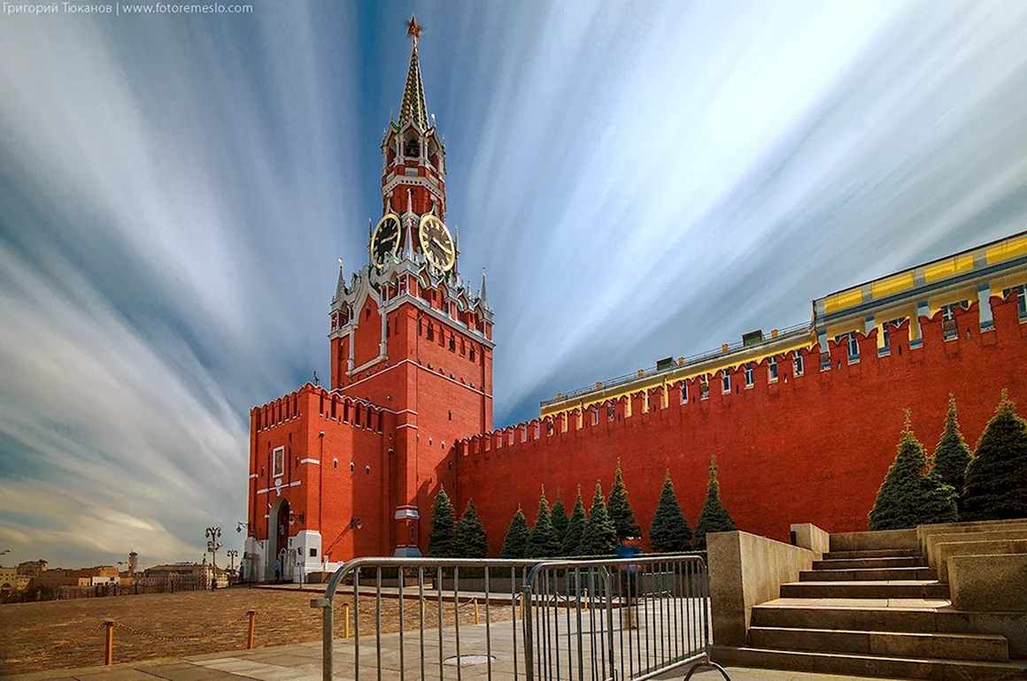Спасская башня Москва