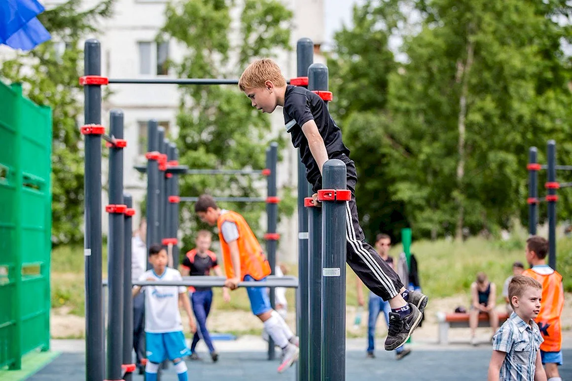 Спортивная площадка