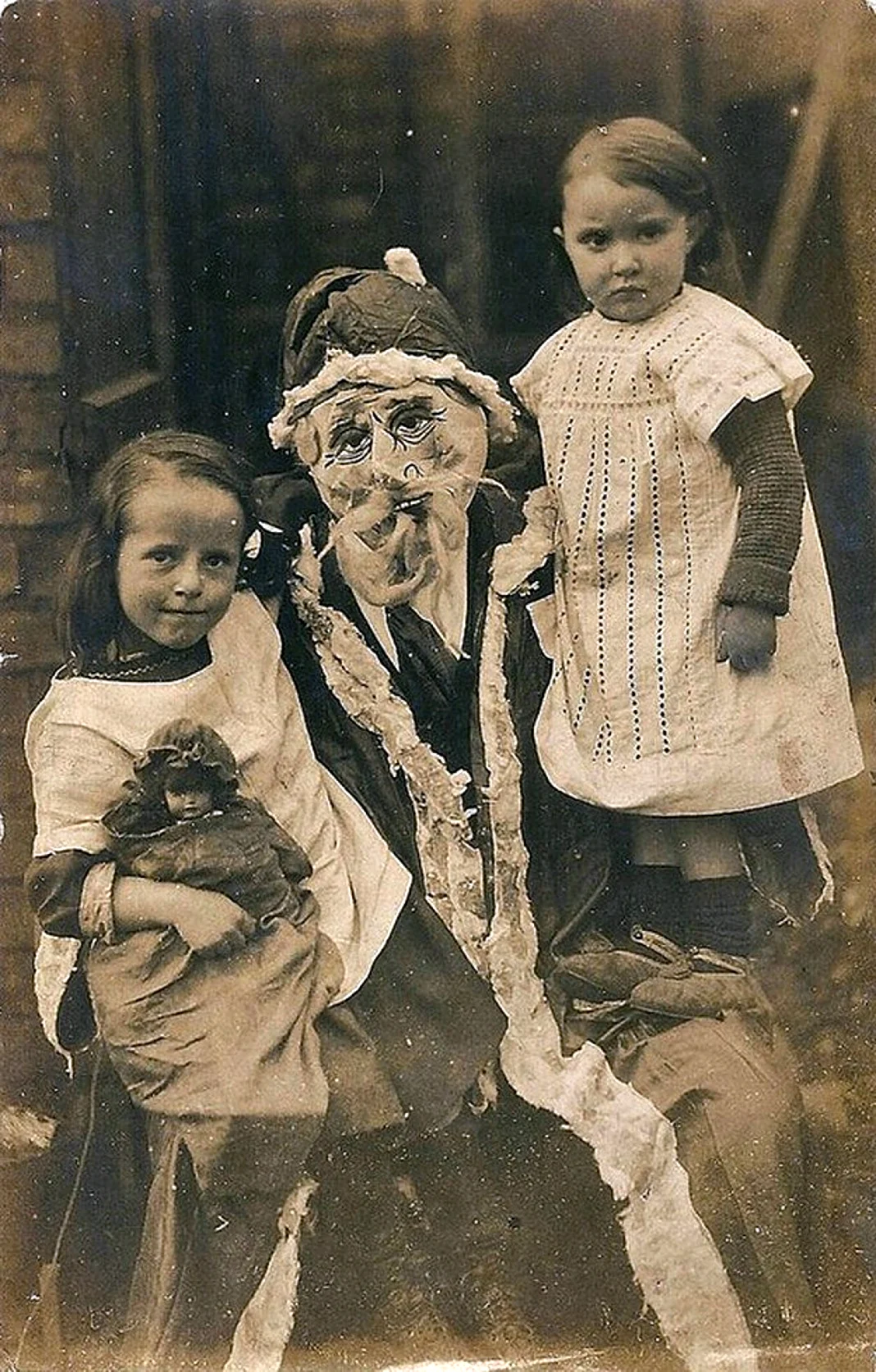 Старые странные снимки