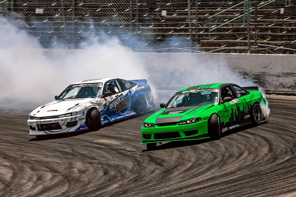 Стрит дрифт Formula Drift Japan
