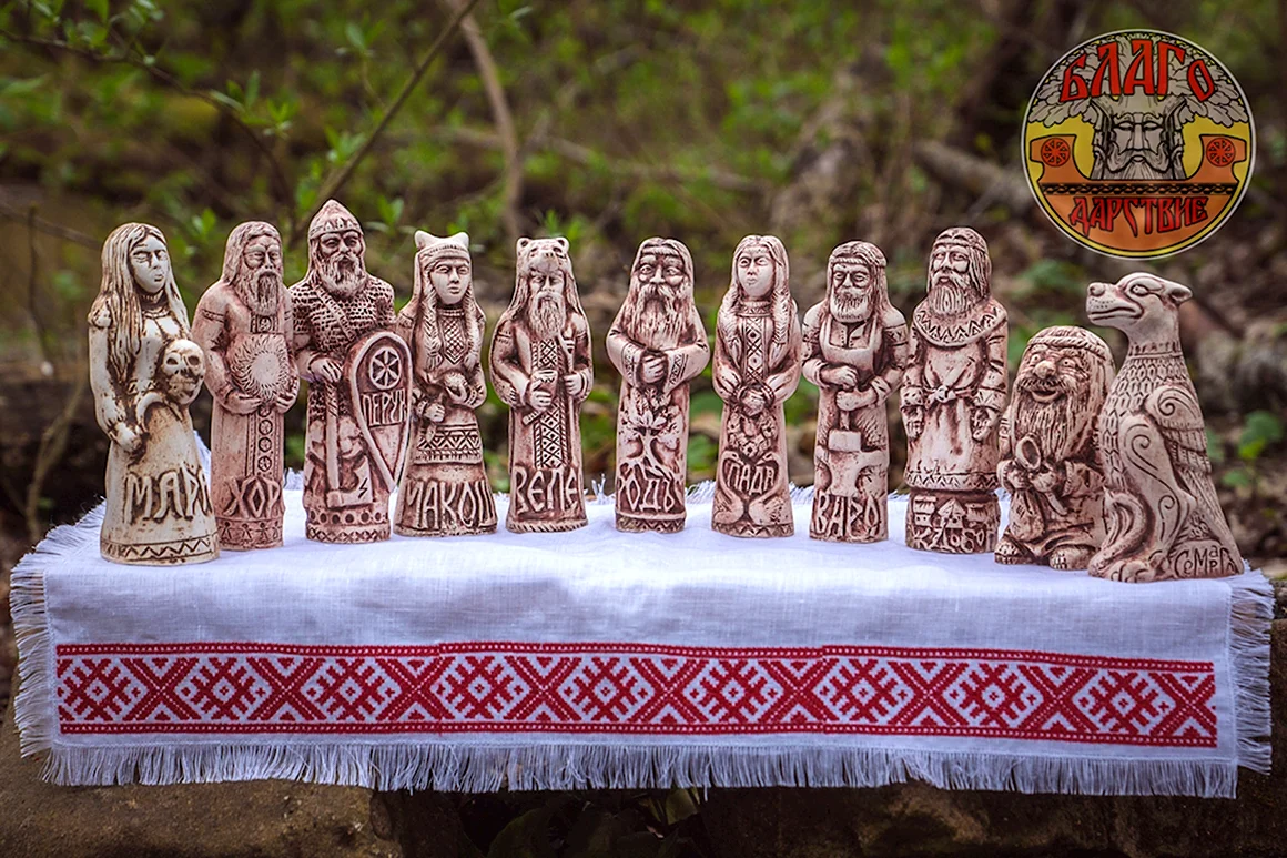 Сварог Перун Макошь Лада Велес