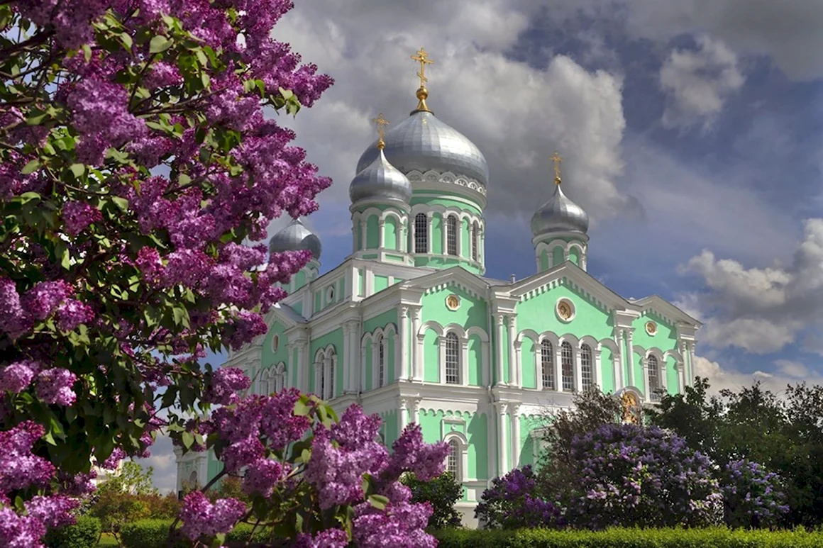 Свято-Троицкий Серафимо-Дивеевский женский монастырь