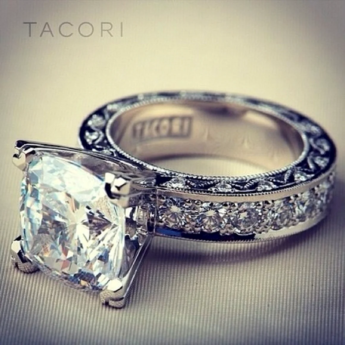 Tacori кольцо