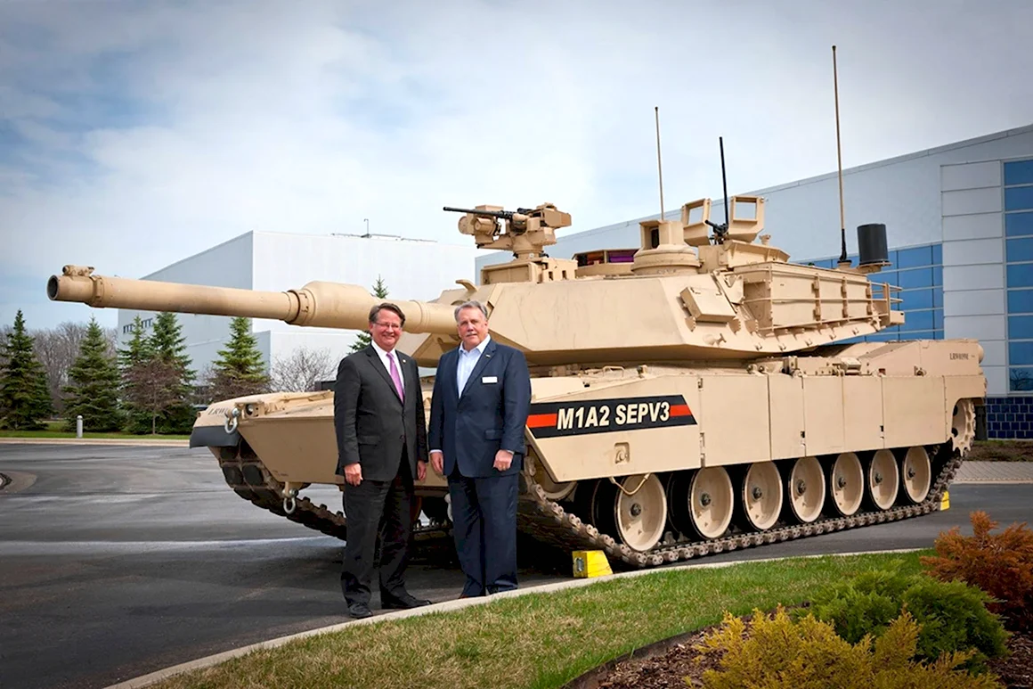 Танк Abrams m1a2