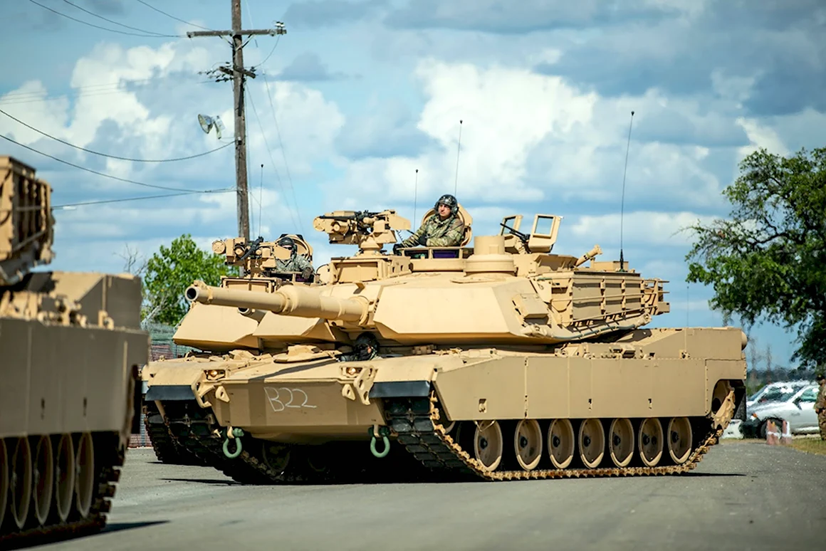 Танк Abrams m1a2
