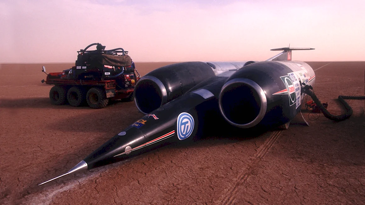 Thrust SSC англичанином Энди Грином