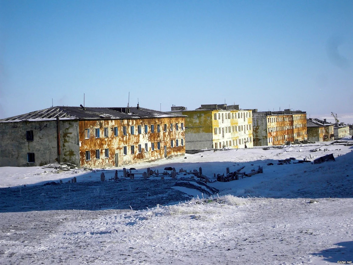 Тикси военный городок