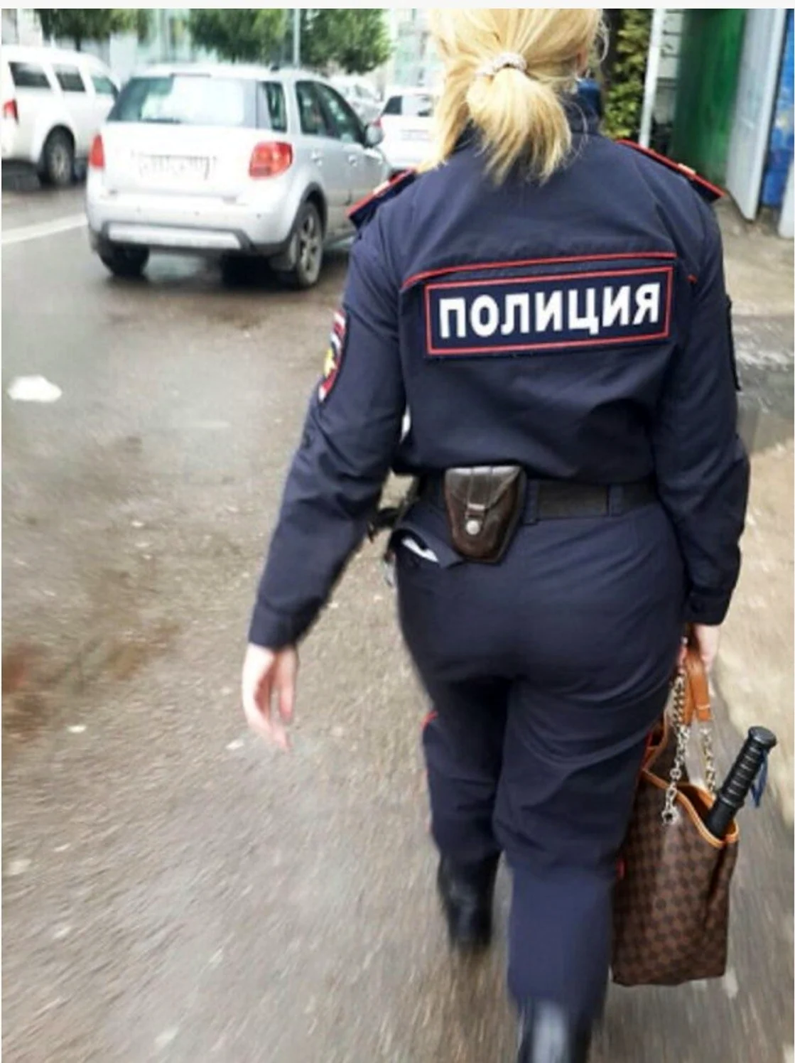 Толстые девушки полицейские
