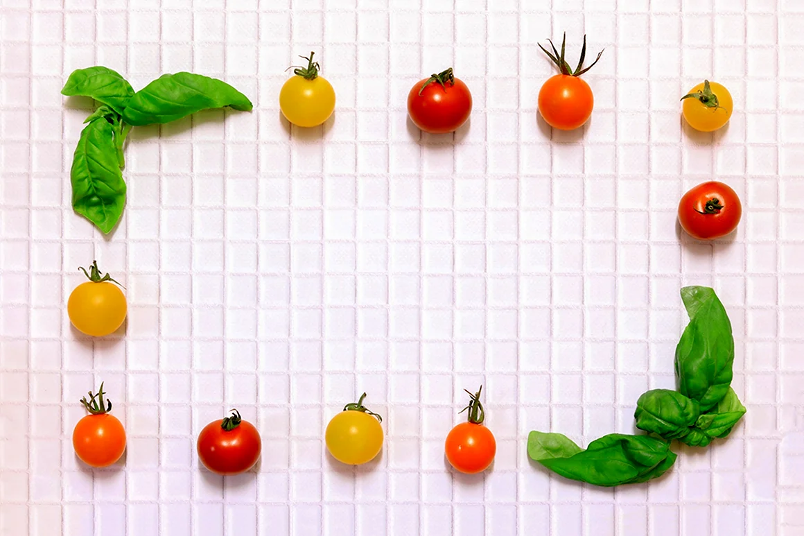 Tomatoes leaves and Fruits