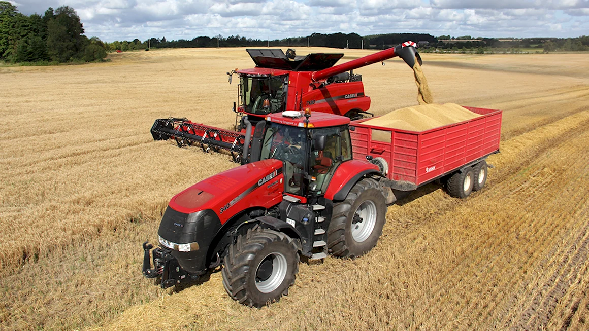 Трактор Case IH