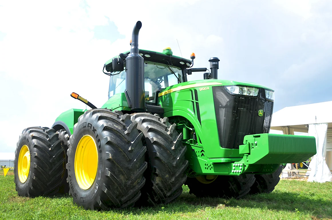 Трактор Джон Дир John Deere