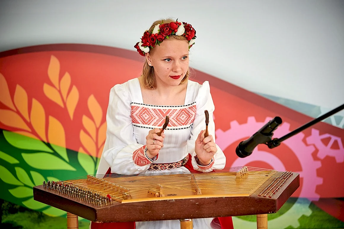 Трио цимбалистов