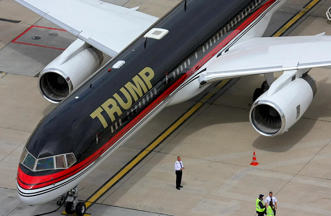 Trump 757