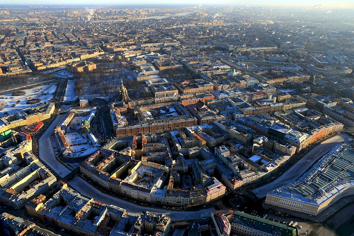 Центр Санкт-Петербурга с высоты птичьего полета