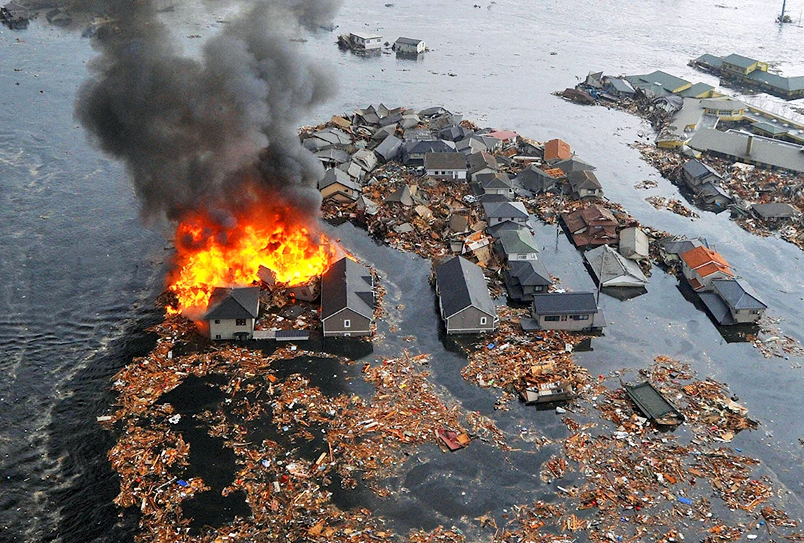 ЦУНАМИ В Японии 2011