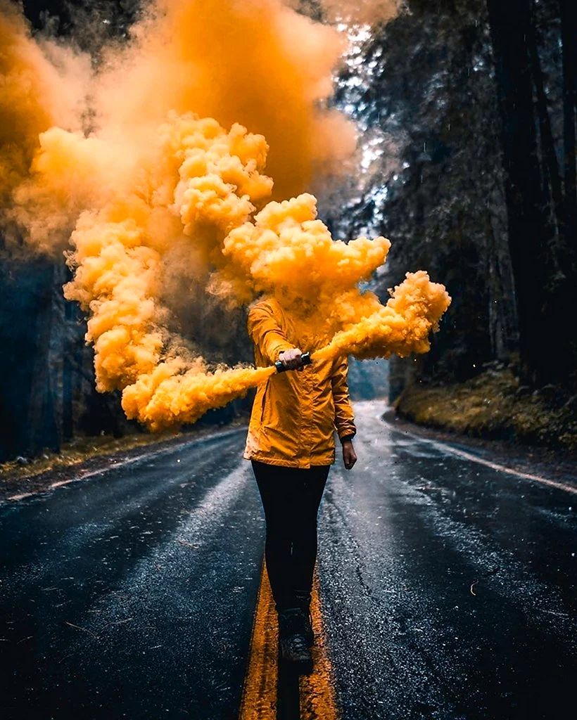 Цветной дым