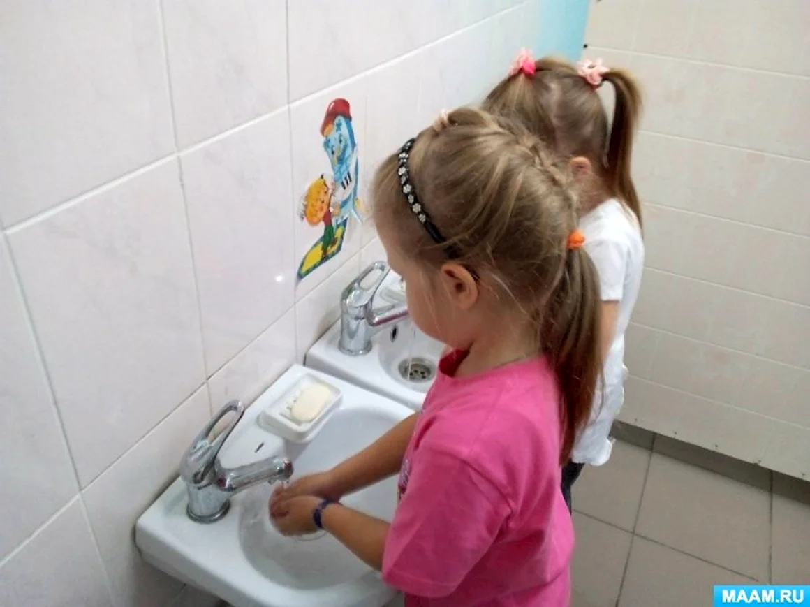 Умывание в детском саду