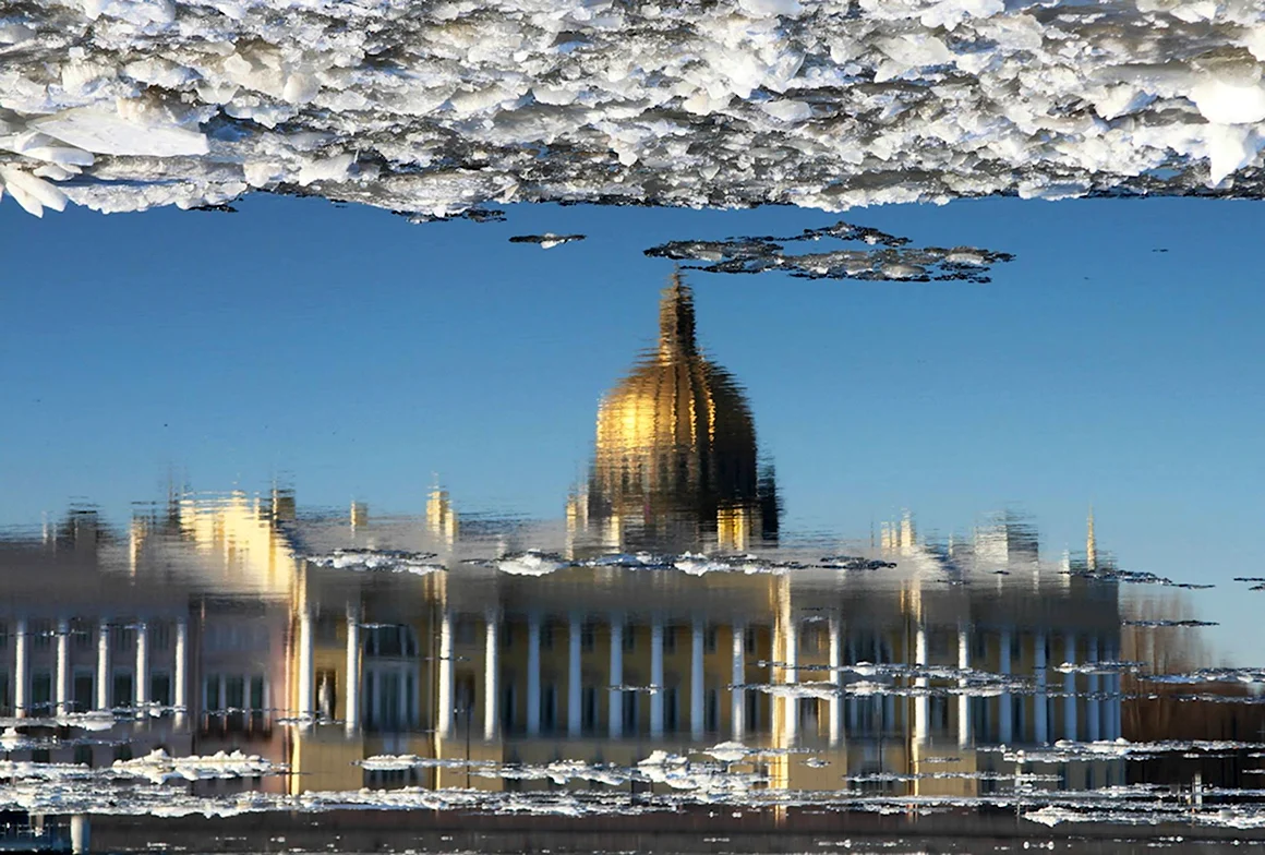 Весна в Петербурге