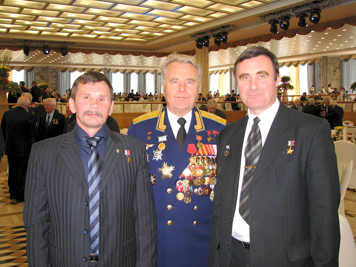 Вячеслав Александрович Бочаров Вымпел